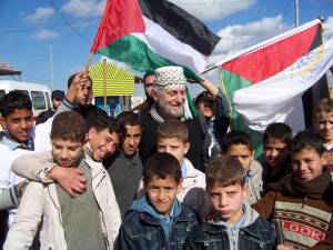 Yusif with Palestinian kids & flags